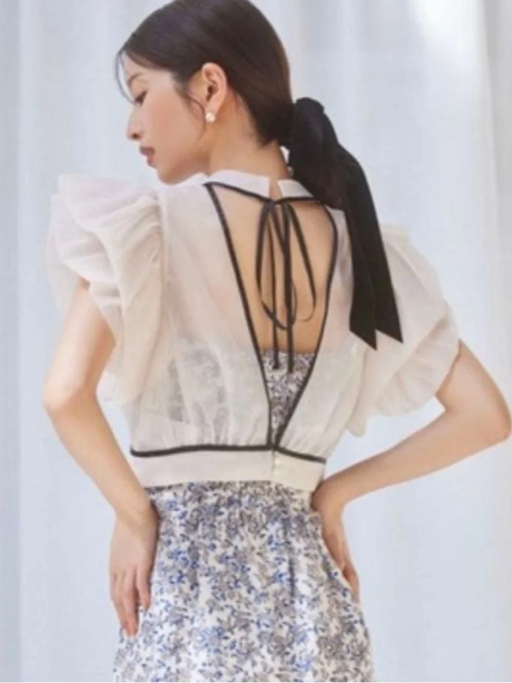 Snidel Sheer White Tie-Neck Puff Sleeve Blouse or bolero with Black Trim 0